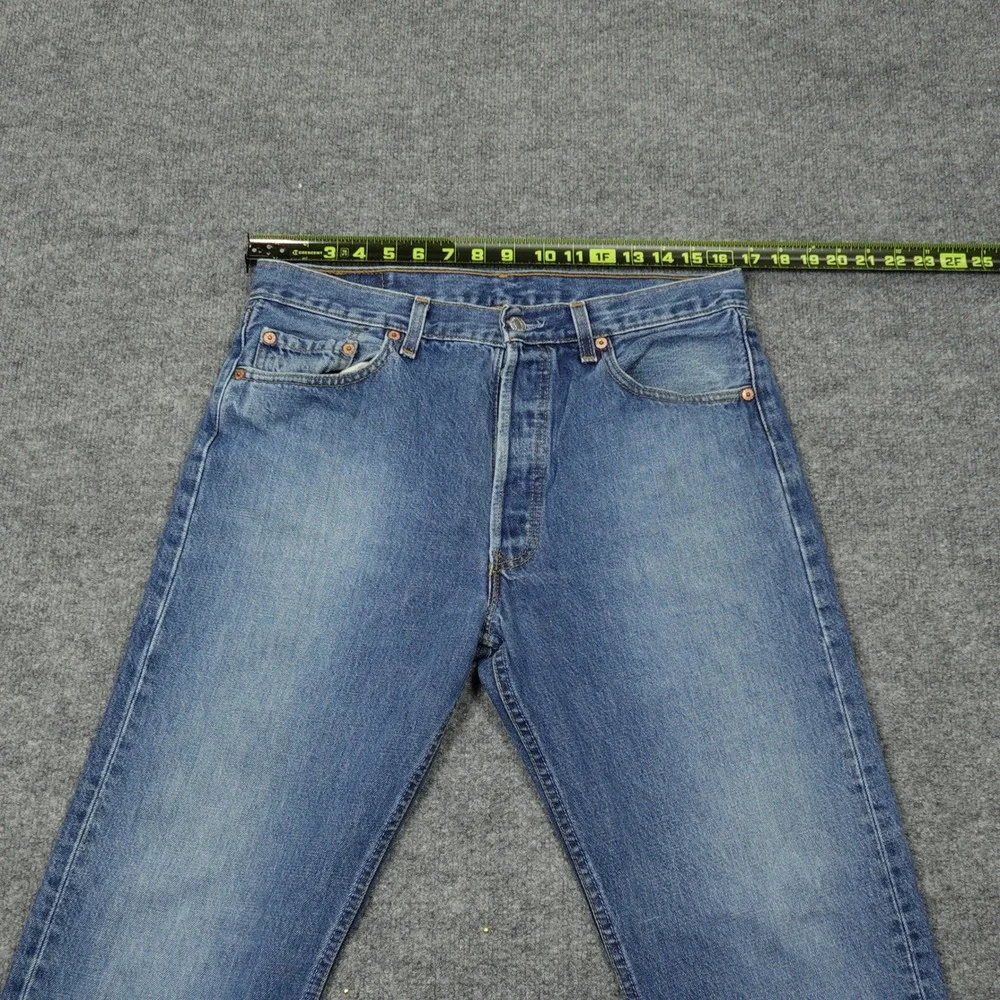 Vintage Levi's 501 Jeans Mens 34x30 Blue Straight Leg Button Fly Made in USA